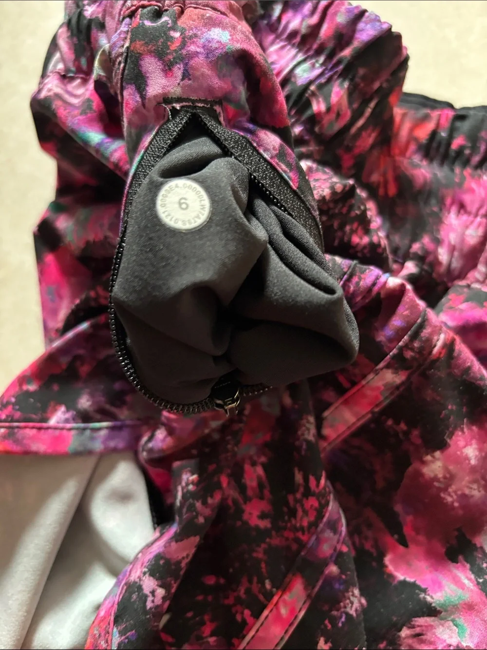 LULULEMON TRACKER SHORTS